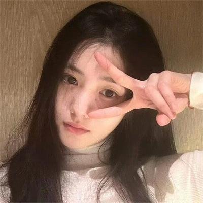 沉默不语的顾小姐